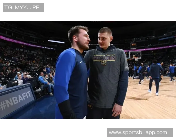 国际球员包揽首轮总得票前三东契奇字母哥约基奇引领风潮 国际球员包揽首轮总得票前三东契奇字母哥约基奇引领风潮