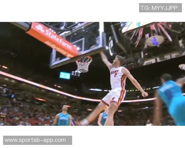 阿德巴约揭秘新进攻体系强调快速节奏与团队协作的重要性